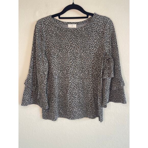 Anthropologie t.la Animal Print Chelsea Ruffled Tee - Size XS - Picture 2 of 6